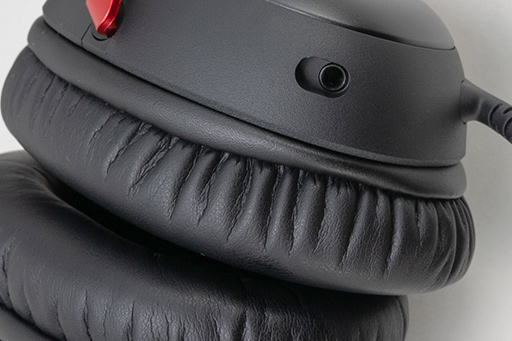 画像ギャラリー No.012のサムネイル画像 / HyperXの最新ヘッドセット「Cloud III」が6月12日発売。コスパ良好のCloudシリーズがマイク品質を改善して新登場［PR］