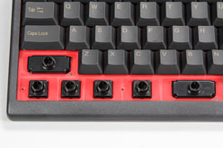 画像ギャラリー No.015のサムネイル画像 / “G-Tune印”のRealforceキーボードを試す。45g統一荷重が気に入れば選択肢に