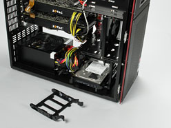 画像ギャラリー No.012のサムネイル画像 / 【PR】G-Tuneのハイエンドモデル「MASTERPIECE i1520PA3」。自作では手に入らない最高峰のゲームPC,その「最高ぶり」を検証する