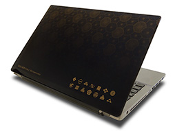 画像ギャラリー No.003のサムネイル画像 / 有名武将の家紋入り「信長の野望 Online」推奨ノートPC。ゲーム内特典付き