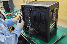 画像ギャラリー No.042のサムネイル画像 / 「手の届きやすいゲームPC」を実現する新ゲームPC「NEXTGEAR」の製造現場を訪ねる。安くても高い品質を実現する秘密とは？【PR】