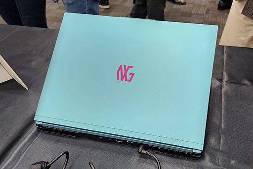 画像ギャラリー No.003のサムネイル画像 / グリーンのカラーをまとったコスパ重視のゲーマー向けノートPC「NEXTGEAR J6」をマウスコンピューターが発売