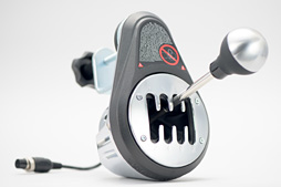 画像ギャラリー No.002のサムネイル画像 / HW短評:Thrustmaster「TH8A Add-On Shifter」(2)単体シフトユニットの追加で,ステアリングコントローラの使い勝手はどう変わる?