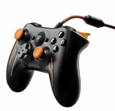 画像ギャラリー No.001のサムネイル画像 / XInput対応のThrustmaster製ゲームパッドが税込3995円で国内発売