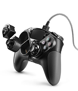 画像ギャラリー No.002のサムネイル画像 / 左スティックとD-Padの配置を交換できるThrustmaster製ゲームパッドが国内発売。PS公式ライセンス取得済み