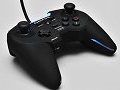 “FPS特化”を謳うHORIのゲームパッド「FPSアサルトパッド」レビュー。感度調節機能や追加ボタンは有用だが……