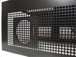 画像ギャラリー No.017のサムネイル画像 / LANパーティまであと何マイル？ 小型ゲーム用PCを自作してLANパーティに持って行こうというお話（前編）