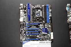 画像ギャラリー No.007のサムネイル画像 / MSI,CeBIT 2010開幕に先立ち,Big Bangやゲーマー向けノートPCなど新製品を一挙公開