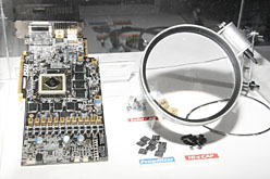 画像ギャラリー No.012のサムネイル画像 / MSI,CeBIT 2010開幕に先立ち,Big Bangやゲーマー向けノートPCなど新製品を一挙公開