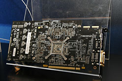 画像ギャラリー No.013のサムネイル画像 / MSI,CeBIT 2010開幕に先立ち,Big Bangやゲーマー向けノートPCなど新製品を一挙公開