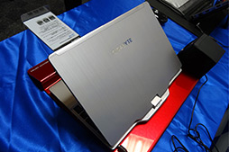 画像ギャラリー No.012のサムネイル画像 / GIGABYTE，ゲーマー向けUltrabookを発表。「GeForce GT 650M」採用モデルと「GeForce GT 640M」採用モデルの2機種