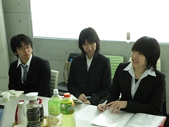 画像ギャラリー No.011のサムネイル画像 / RocWorks Koreaで,横浜デジタルアーツ専門学校生が「homage」への企画をプレゼン