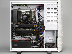 画像ギャラリー No.003のサムネイル画像 / 【PR】文句なしに最高性能。ドスパラの「Prime Galleria XGe-SLI」で,これ以上ないPCゲーム環境を入手せよ