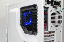 画像ギャラリー No.008のサムネイル画像 / 【PR】文句なしに最高性能。ドスパラの「Prime Galleria XGe-SLI」で,これ以上ないPCゲーム環境を入手せよ
