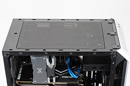 画像ギャラリー No.023のサムネイル画像 / 【PR】新生GALLERIAのハイエンドモデル「UA9C-R80T」は，こだわりのPCケースで使い勝手と高性能を両立したゲームPCだ