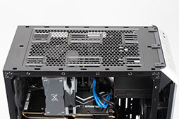 画像ギャラリー No.024のサムネイル画像 / 【PR】新生GALLERIAのハイエンドモデル「UA9C-R80T」は，こだわりのPCケースで使い勝手と高性能を両立したゲームPCだ