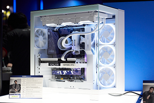 画像ギャラリー No.022のサムネイル画像 / DreamHack Japan 2023のPC事情をチェック。すぐに遊びたい人向けのGALLERIA，こだわりたい人向けのカスタムPC相談を展開していたIntel