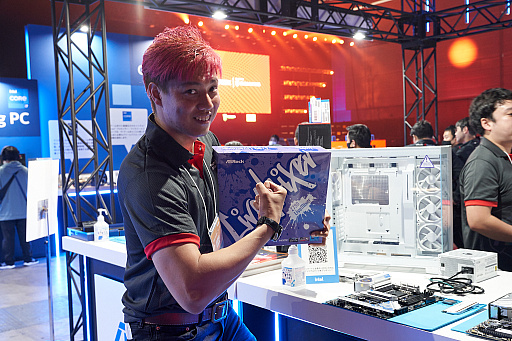画像ギャラリー No.024のサムネイル画像 / DreamHack Japan 2023のPC事情をチェック。すぐに遊びたい人向けのGALLERIA，こだわりたい人向けのカスタムPC相談を展開していたIntel