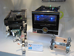 画像ギャラリー No.016のサムネイル画像 / Thermaltake,冷却能力の高さを謳うケースや“冷蔵庫式”CPU冷却装置を公開