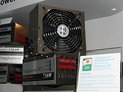 画像ギャラリー No.020のサムネイル画像 / Thermaltake,冷却能力の高さを謳うケースや“冷蔵庫式”CPU冷却装置を公開