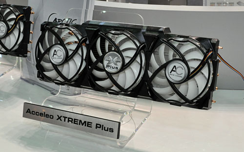画像ギャラリー No.022のサムネイル画像 / ［COMPUTEX］Arctic Coolingのブースが大変なことになっていた件
