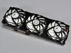 画像ギャラリー No.002のサムネイル画像 / Arctic Cooling製GPUクーラー「Accelero XTREME Plus」レビュー。別売りマウンタで汎用性を増したハイエンドモデル,これは買いだ