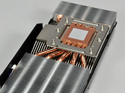 画像ギャラリー No.007のサムネイル画像 / Arctic Cooling製GPUクーラー「Accelero XTREME Plus」レビュー。別売りマウンタで汎用性を増したハイエンドモデル,これは買いだ
