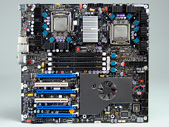 画像ギャラリー No.003のサムネイル画像 / Intel，SLI＆CrossFireサポートの8コアシステム「Skulltrail」を正式発表
