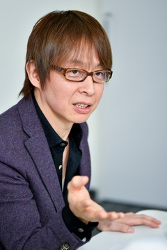 画像ギャラリー No.008のサムネイル画像 / 「マブラヴ」原作者の吉宗鋼紀×マフィア梶田×BRZRK対談――“立脚点”が人を強くする。6億5000万円の借金を恐れない理由が語られた中編を掲載