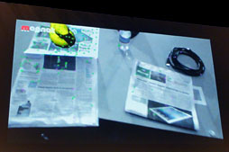 画像ギャラリー No.010のサムネイル画像 / ［GDC 2012］マーカーレスAR「Magnet」のデモに欧米開発者が食いついたPS Vita紹介セッション
