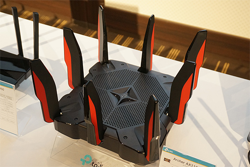 画像ギャラリー No.001のサムネイル画像 / TP-Link，10756Mbpsのスループットを実現したWi-Fi 6対応ゲーマー向け無線LANルーター「Archer AX11000」を国内発売