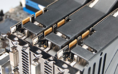 画像ギャラリー No.012のサムネイル画像 / 「nForce 780i SLI」との組み合わせでチェックする「3-way SLI」の実力