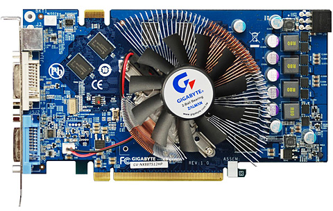 画像ギャラリー No.001のサムネイル画像 / GIGABYTE,Zalman製クーラー搭載のGF8800GTカード