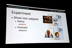 画像ギャラリー No.038のサムネイル画像 / ［GDC 2012］エアリスは冒険の途中で死んでしまったからこそ良いのだ――ゲームデザインのルールをあえて破る有効性