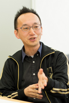 画像ギャラリー No.058のサムネイル画像 / カプコン・杉浦一徳氏×セガゲームス・酒井智史氏によるプロデューサー対談。両氏が語るオンラインゲームの運営やポリシー,そして今後の展望
