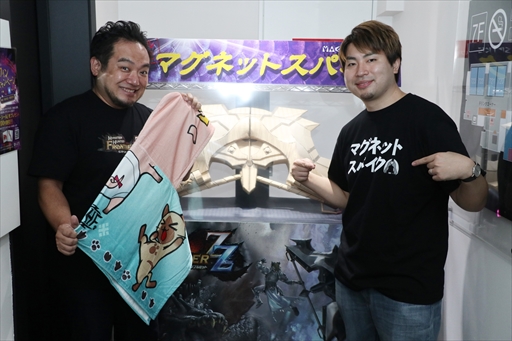 画像ギャラリー No.013のサムネイル画像 / 「MHF-Z」とインターネットカフェ「DiCE」のコラボが10月3日にスタート。コラボルームや特典が披露された内覧会をレポート