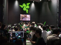 画像ギャラリー No.010のサムネイル画像 / ［TGS 2011］優勝はどのチームに？「Razer TGS Tournament」，AVA部門とSF部門の決勝戦をレポート