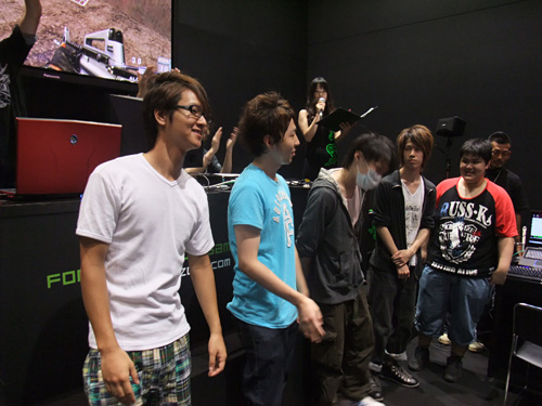 画像ギャラリー No.016のサムネイル画像 / ［TGS 2011］優勝はどのチームに？「Razer TGS Tournament」，AVA部門とSF部門の決勝戦をレポート