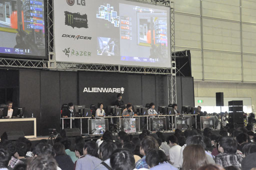 画像ギャラリー No.013のサムネイル画像 / ［TGS 2014］新MAPと新CO-OPモードが発表された「Alliance of Valiant Arms」のサプライズステージをレポート。「AGC2014」は日本代表クランが優勝