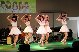 画像ギャラリー No.031のサムネイル画像 / 「チョコットランド」のオフラインイベント「チョコット Live2015」が開催。会場で公開された2015年内のアップデート情報やステージイベントをレポート