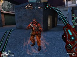 画像ギャラリー No.009のサムネイル画像 / 「クロスファイア」に「ゼノモード」が登場。最強のゴースト「ゼノ」と英雄「コマンダー」の戦いを体験してきた