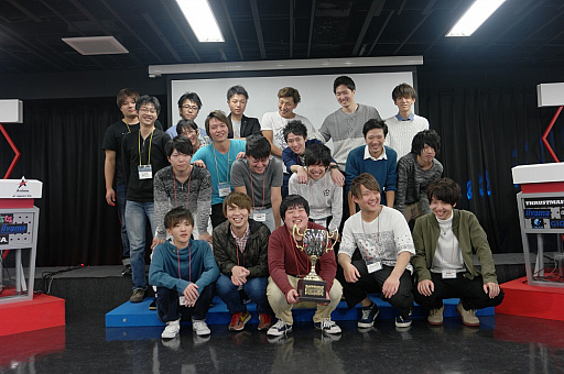画像ギャラリー No.001のサムネイル画像 / 「クロスファイア」,”CFS2016 National Final オフライン決勝戦”はiNsanesが優勝。中国でのグランドファイナルへ