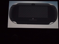 画像ギャラリー No.023のサムネイル画像 / Wi-Fi，3G，左右アナログスティック搭載の次世代PSP「Next Generation Portable」，年末を皮切りに順次発売。「PlayStation Meeting」レポート【実況まとめ版】