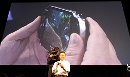 画像ギャラリー No.021のサムネイル画像 / 新型携帯機「NGP」，Android端末にPSタイトルを提供する「PlayStation Suite」を相次いで発表！　「PlayStation Meeting 2011」詳報（前編）