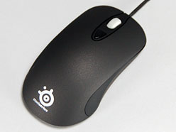 画像ギャラリー No.003のサムネイル画像 / 「SteelSeries Kinzu Optical」ファーストインプレッション。形状と軽さは魅力だが……
