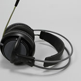 画像ギャラリー No.008のサムネイル画像 / 「SteelSeries Siberia v2 for PS3」レビュー。価格改定で1万5980円が7980円になったPS3用ヘッドセットは買いか