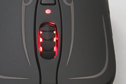 画像ギャラリー No.008のサムネイル画像 / SteelSeriesの「Diablo III Mouse」レビュー。タイアップ品は果たして「おもちゃ」か「ガチ向け」か