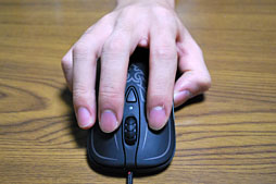 画像ギャラリー No.011のサムネイル画像 / SteelSeriesの「Diablo III Mouse」レビュー。タイアップ品は果たして「おもちゃ」か「ガチ向け」か