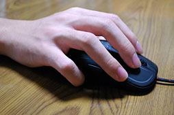 画像ギャラリー No.012のサムネイル画像 / SteelSeriesの「Diablo III Mouse」レビュー。タイアップ品は果たして「おもちゃ」か「ガチ向け」か