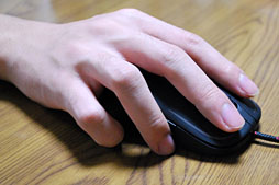 画像ギャラリー No.016のサムネイル画像 / SteelSeriesの「Diablo III Mouse」レビュー。タイアップ品は果たして「おもちゃ」か「ガチ向け」か
